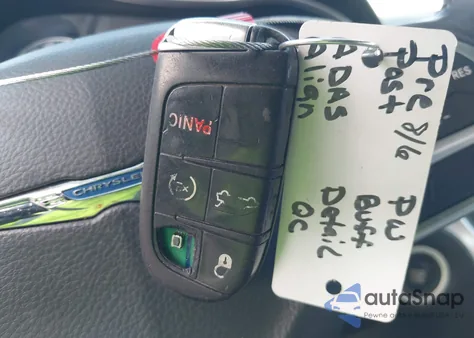 2017 Chrysler 300 Limited from USA, damaged, VIN 2C3CCAAG2HH577680